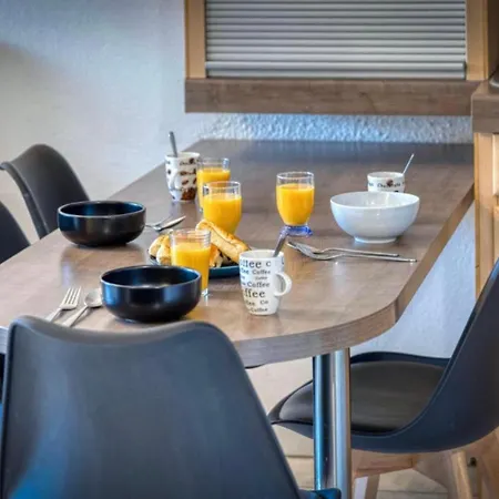 Apartment Le Gierois - Gare - Parking *