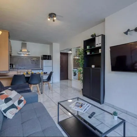 Apartment Le Gierois - Gare - Parking *